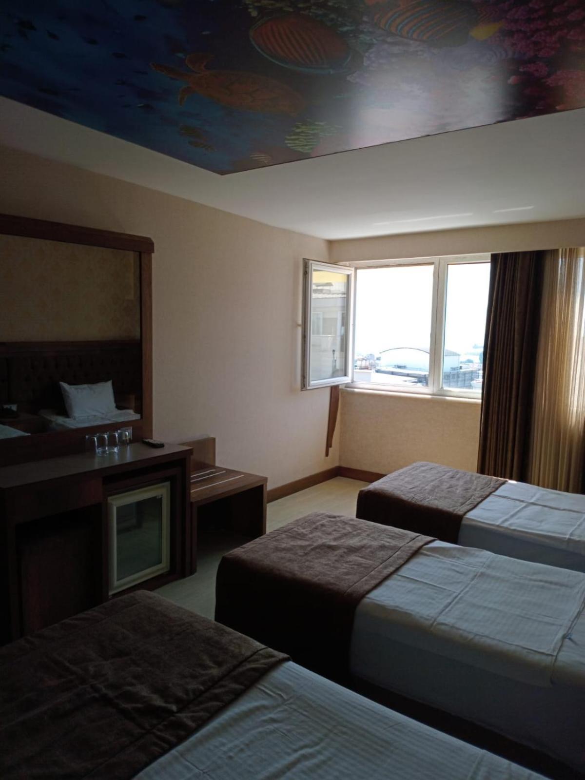 Hotel Buyuk Paris Istanbul Eksteriør billede
