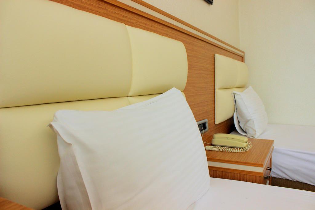 Hotel Buyuk Paris Istanbul Eksteriør billede