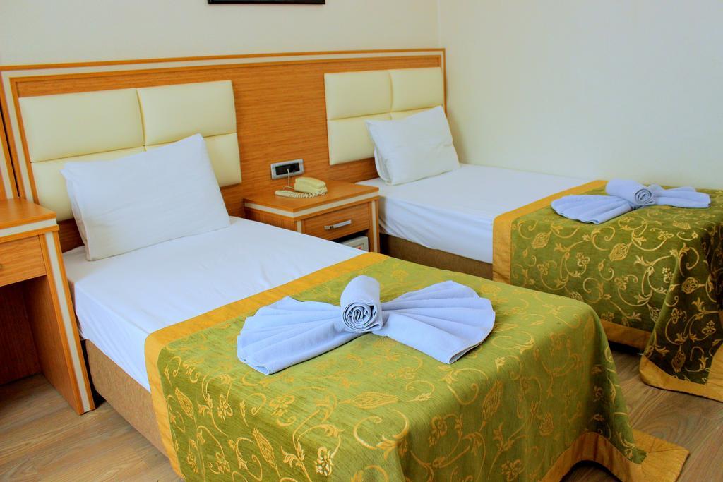 Hotel Buyuk Paris Istanbul Eksteriør billede