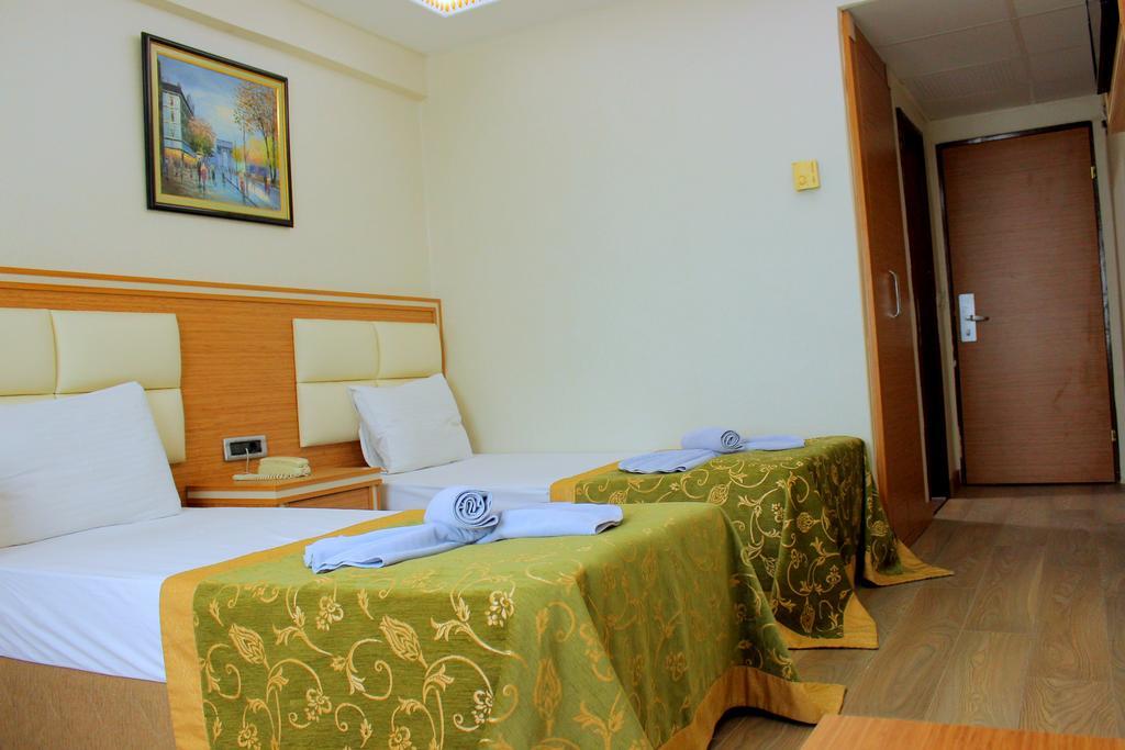 Hotel Buyuk Paris Istanbul Eksteriør billede