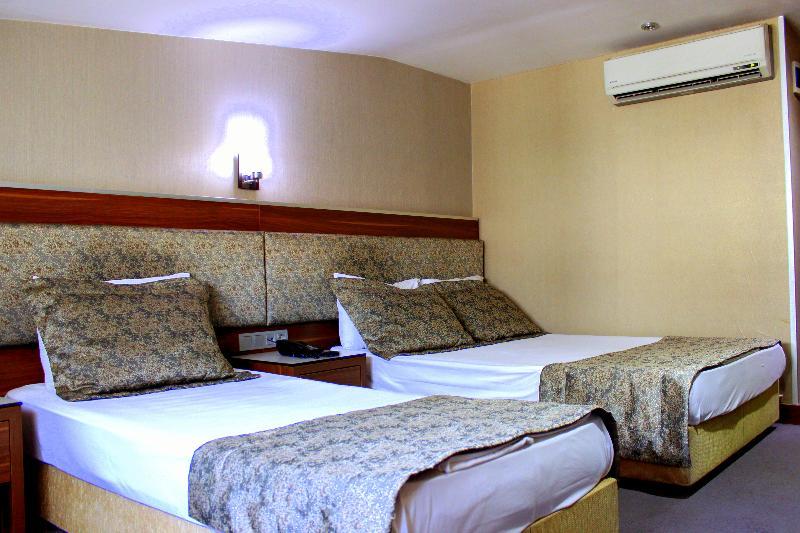 Hotel Buyuk Paris Istanbul Eksteriør billede