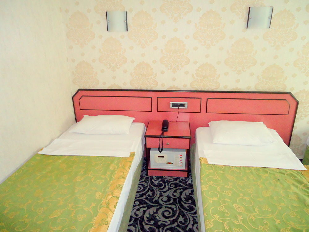 Hotel Buyuk Paris Istanbul Eksteriør billede
