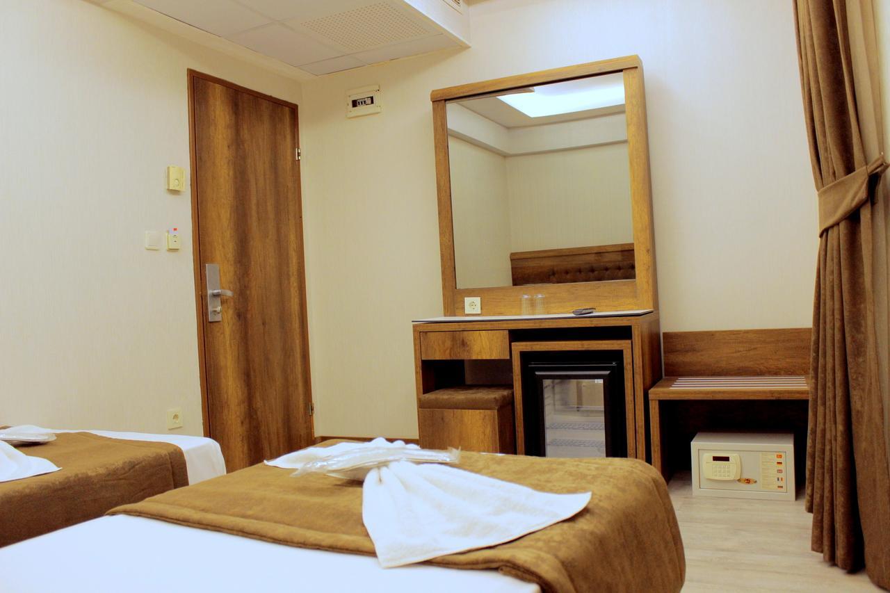 Hotel Buyuk Paris Istanbul Eksteriør billede
